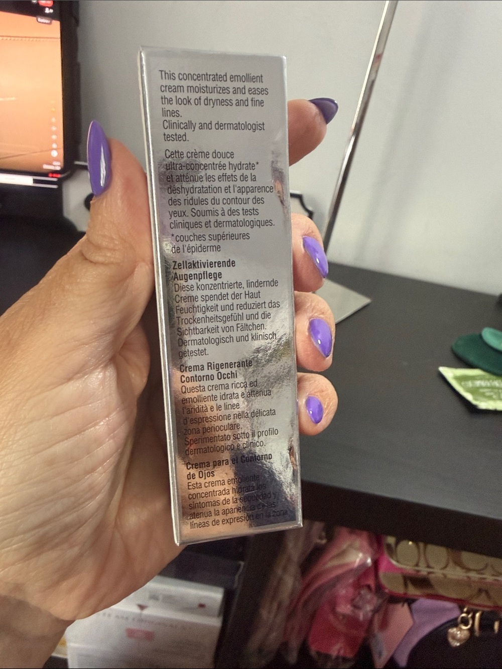 Elizabeth Arden Millenium Eye Renewal Cream NIP - Picture 3 of 4